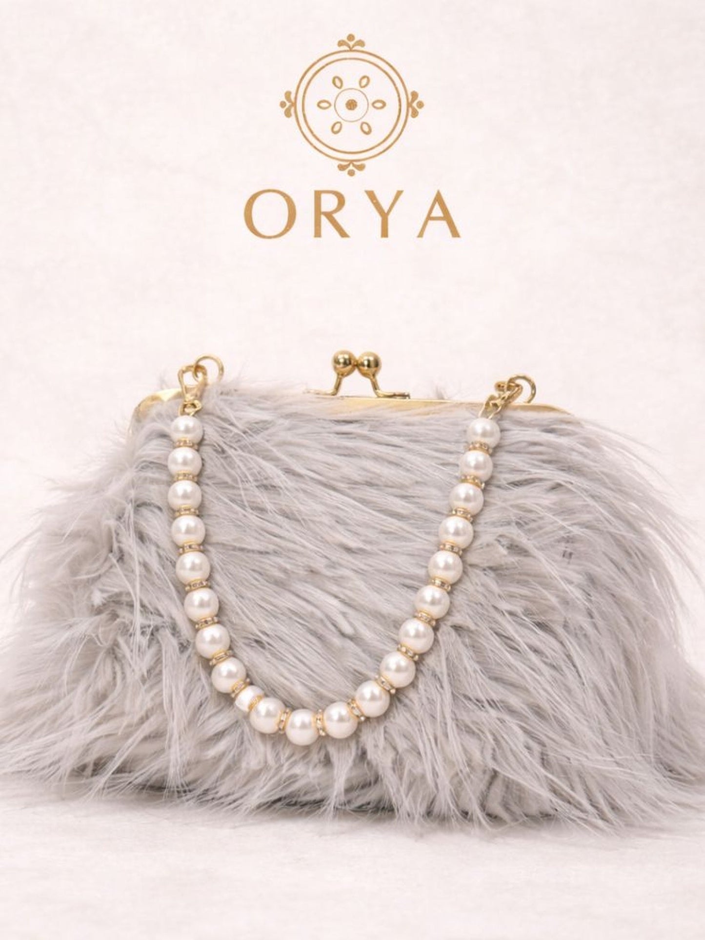 Grey Orya's Fur Clutch
