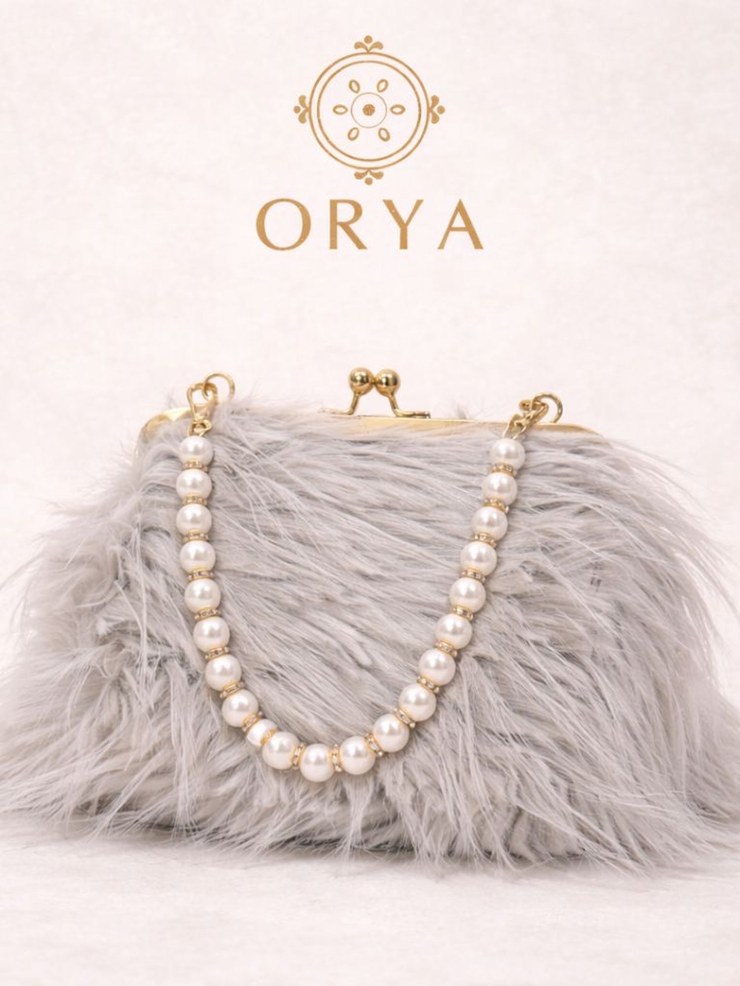 Grey Orya's Fur Clutch