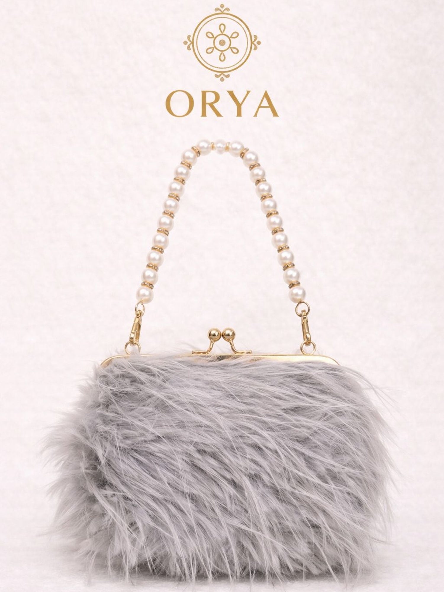 Grey Orya's Fur Clutch