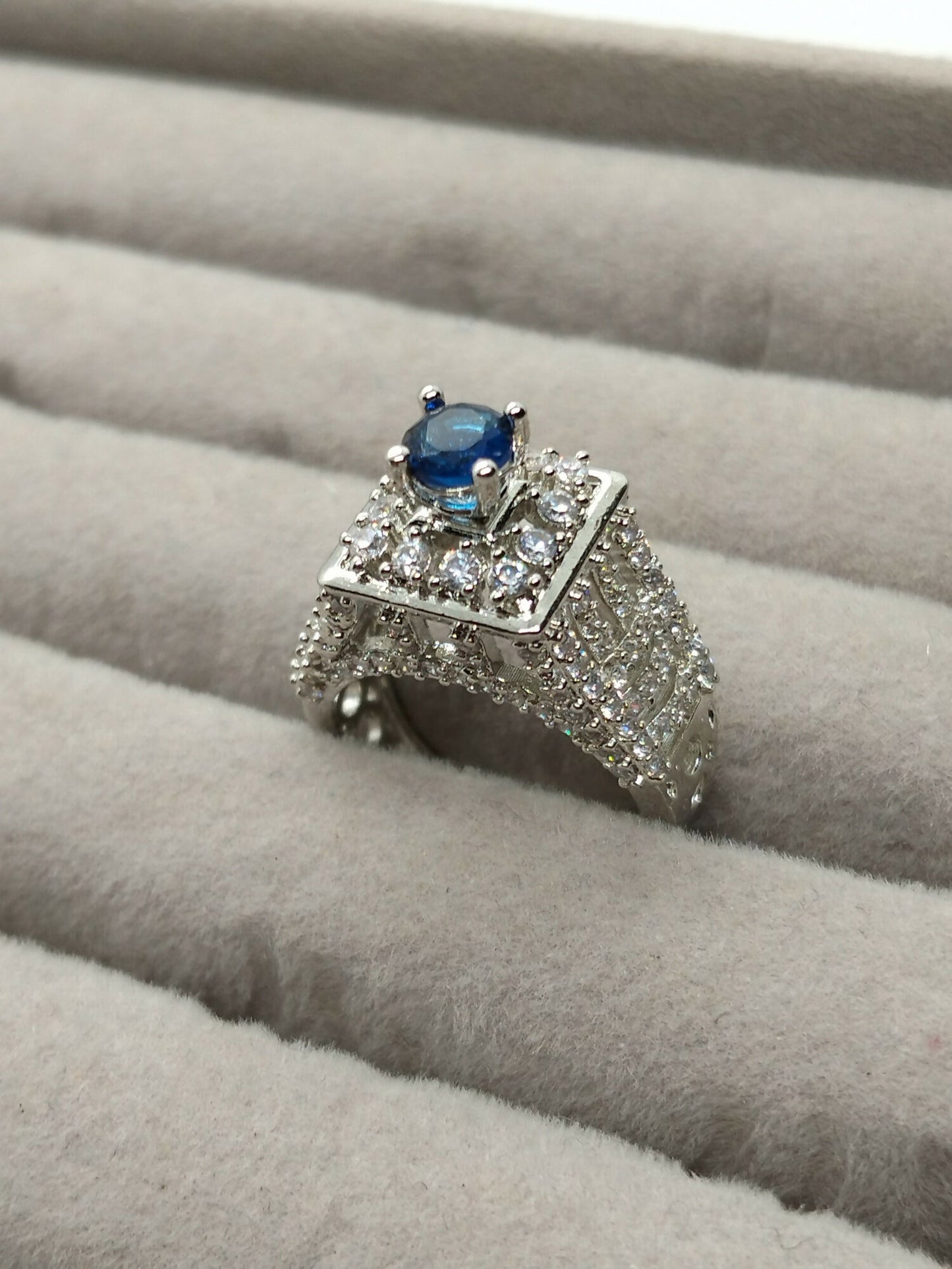 H&A Jewellery Adjustable Ring