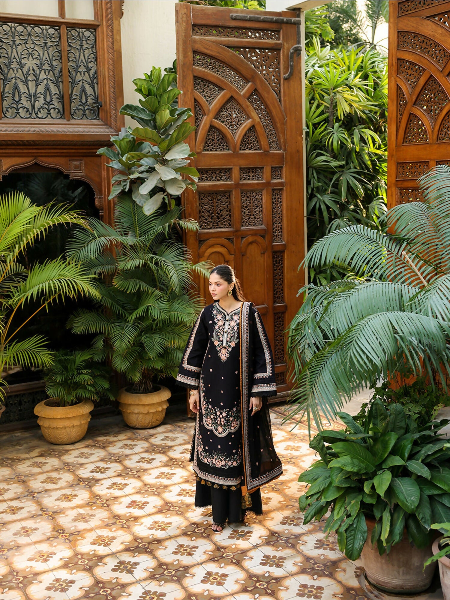 Mahnur Shanaya Vol 2 Lawn Embroidered Unstitched 3-Piece Suit-SH-06