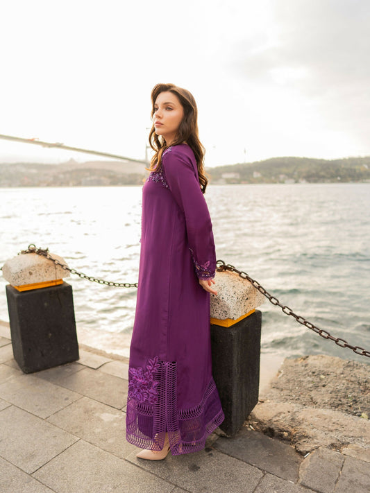 Farooq Hameed Studio EiD Collection'26 Pure Silk Embroidered Stitched 3-Piece Suit-Gulraiz