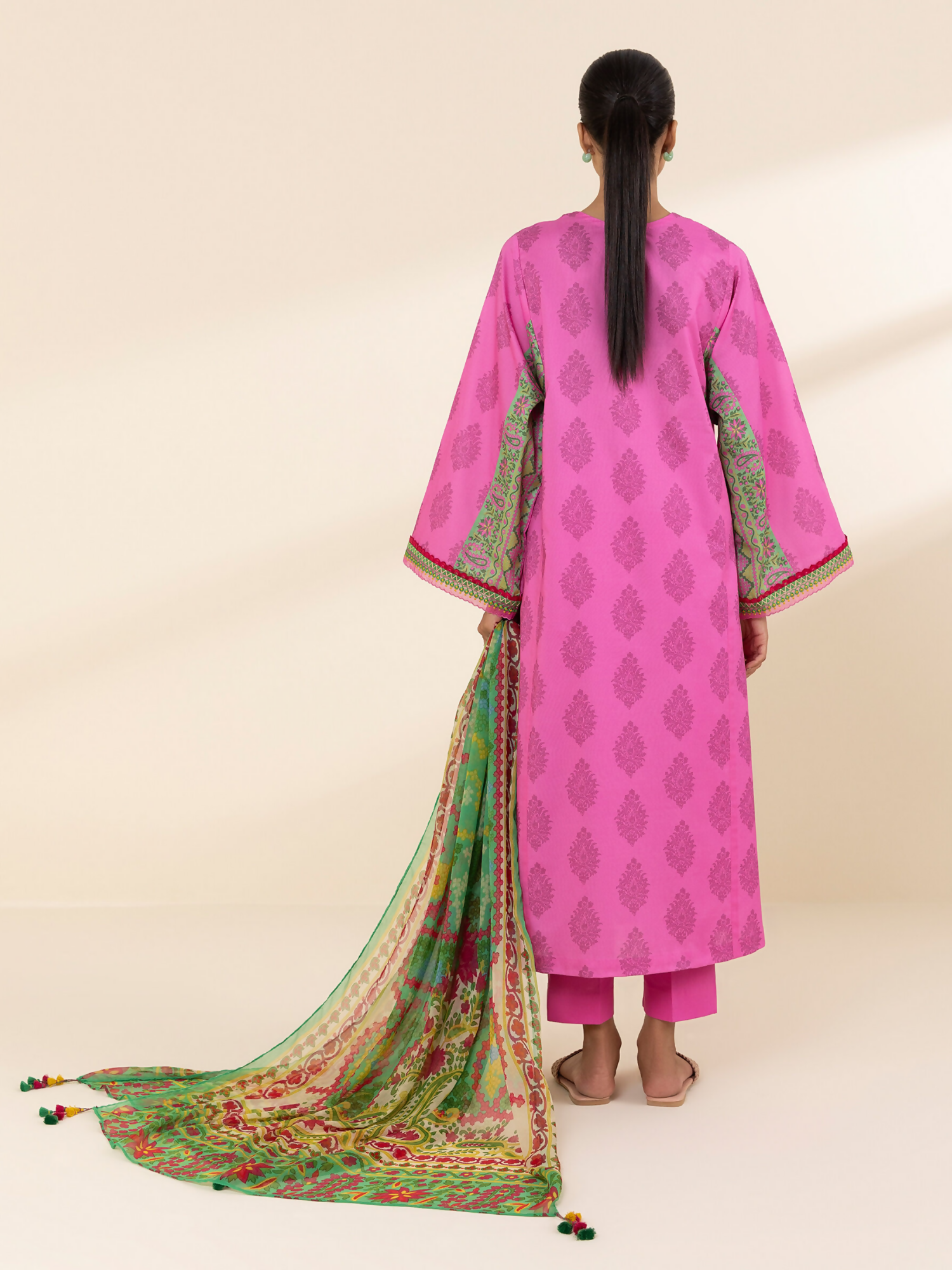Sapphire Lawn Embroidered Unstitched 3-Piece Suit