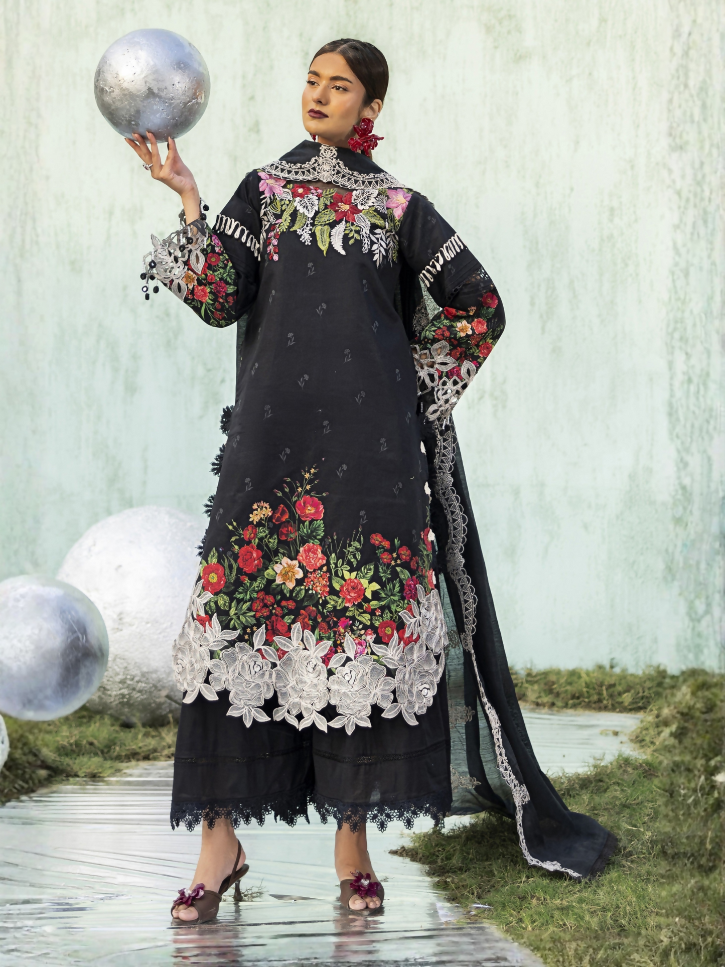 Parishay Ivy Bloom'26 Lawn Embroidered Unstitched 3-Piece Suit-IB-02