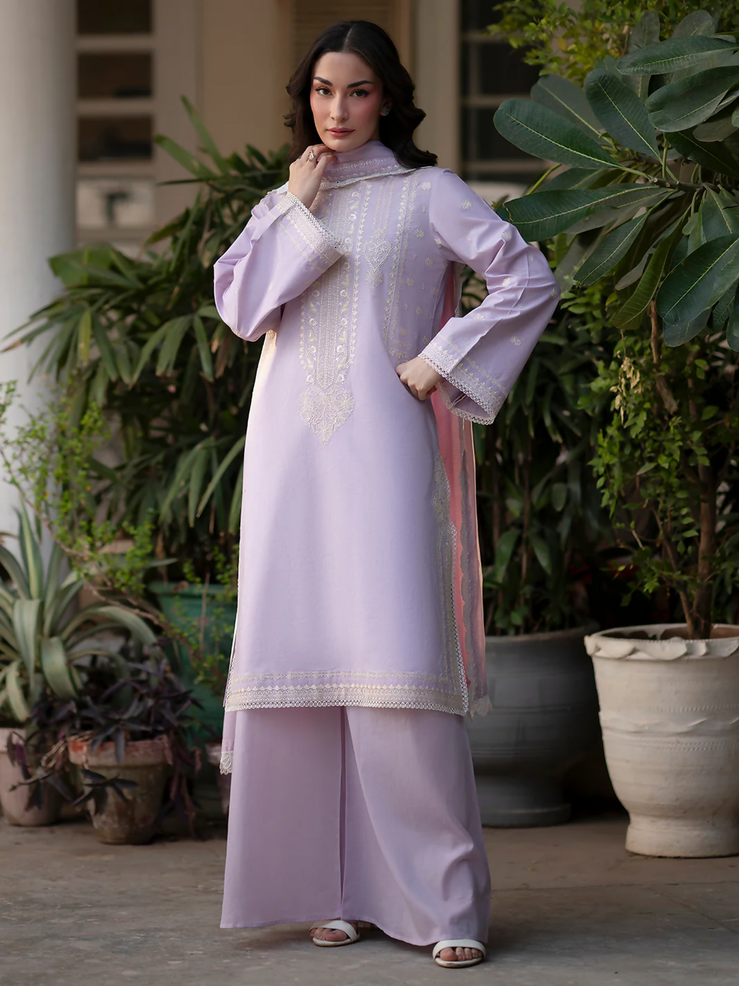 Mahnur Ember Lawn Embroidered Stitched 3-Piece Suit-EM-009