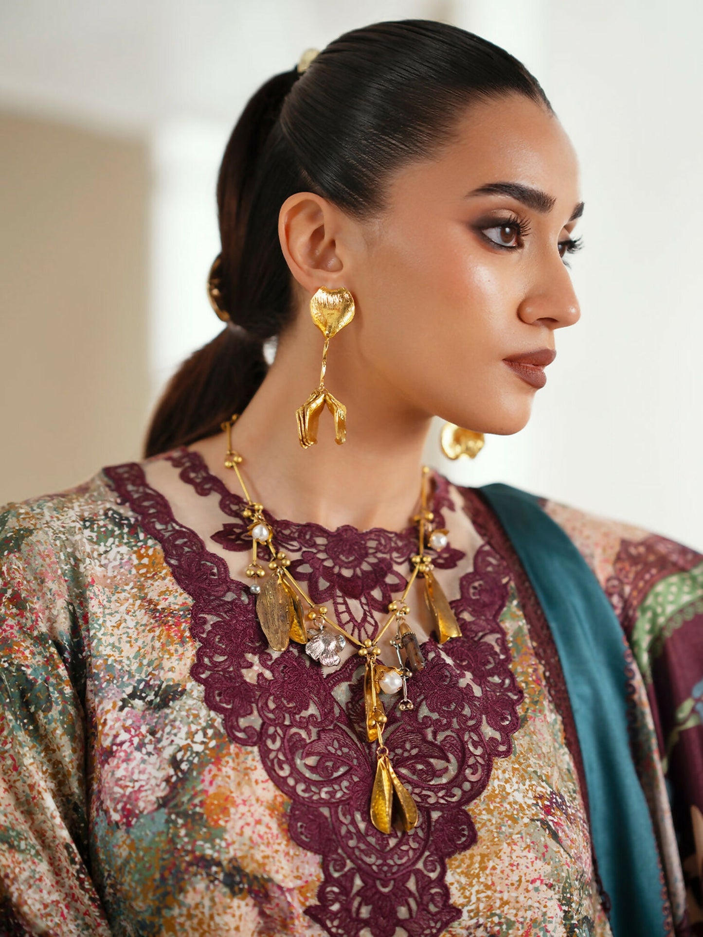 Binilyas Eres Bonita Viscose Embroidered Stitched 3-Piece Suit-1104-B