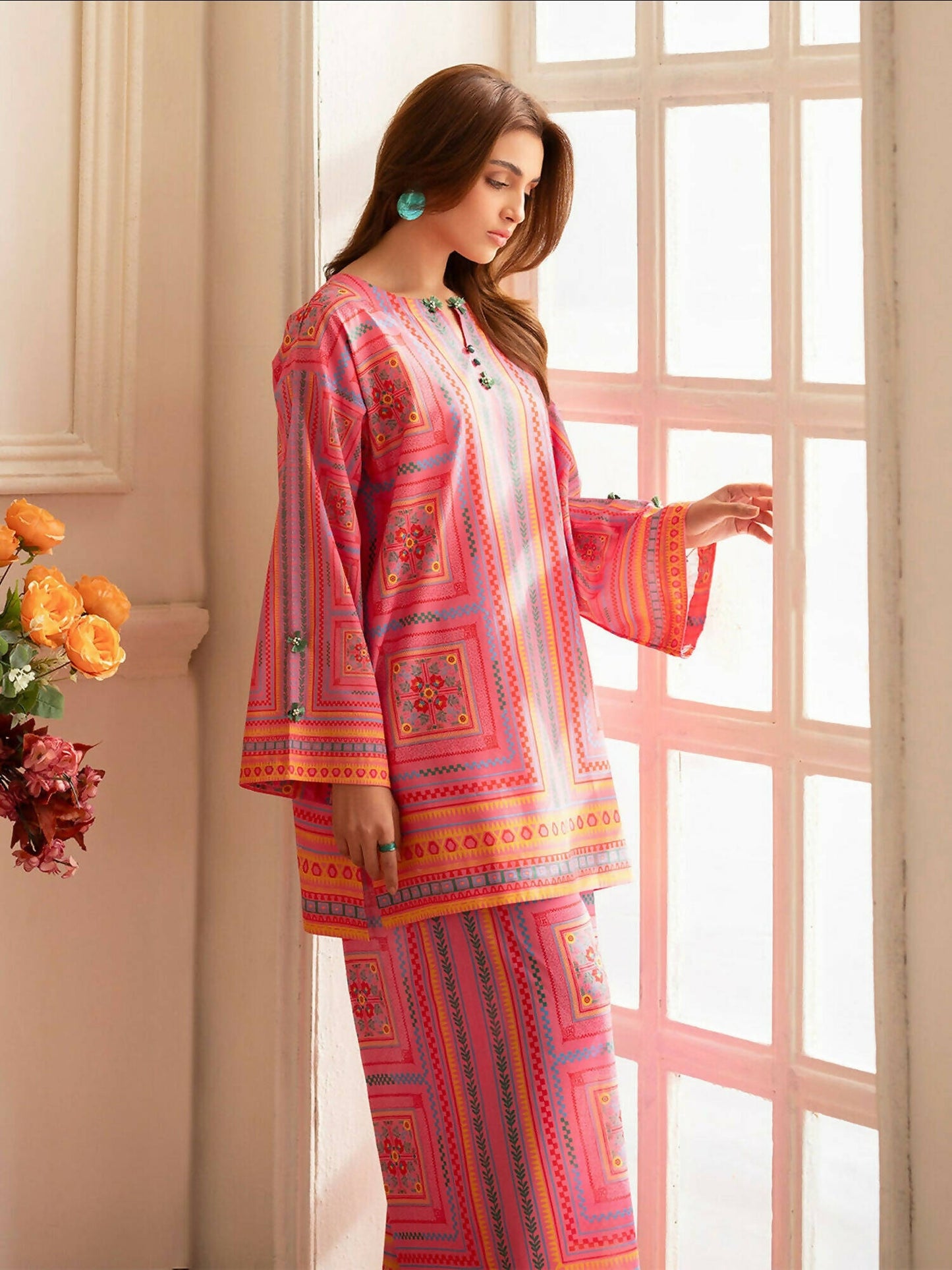 Mahnur Noir Lawn'26 Printed Co-Ord Set-N-01