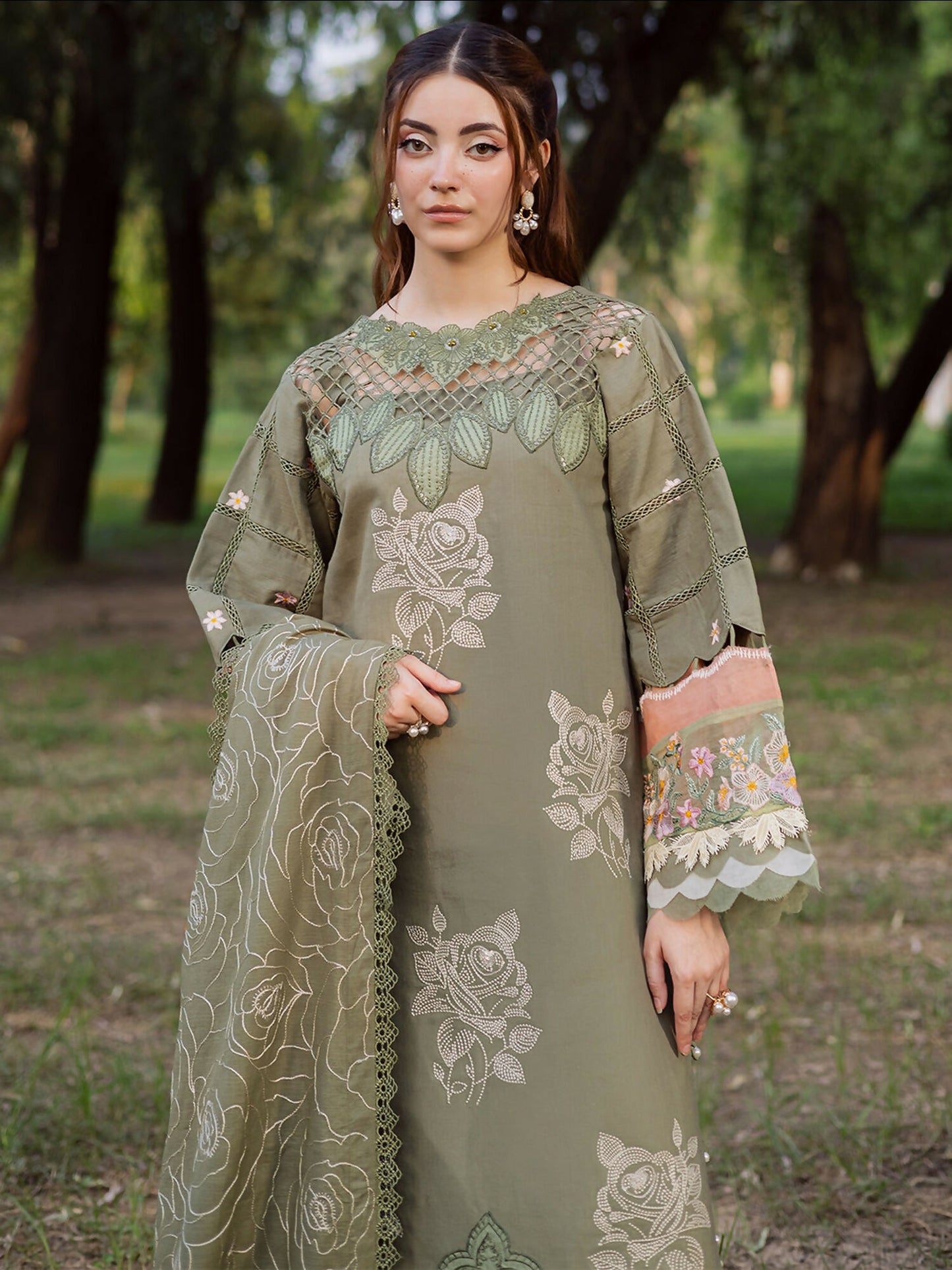 Parishay Winterwood Tales Khaddar Embroidered Unstitched 3-Piece Suit- WW - 13