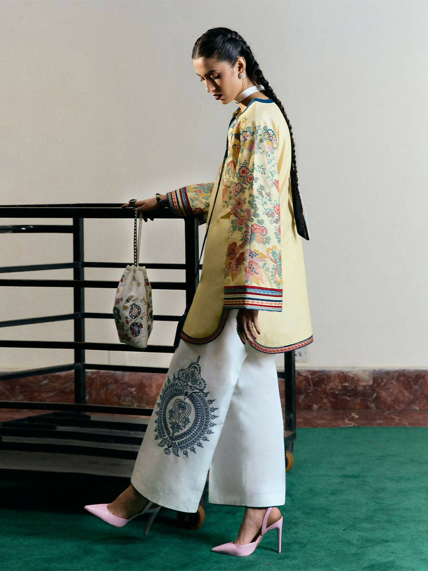 Jugnu by Hussain Rehar Summer Pret'25 Edit III Cotton Embroidered 3-Piece Suit-Yavani