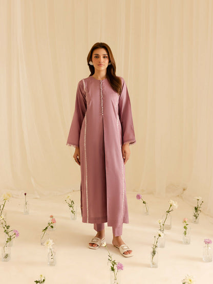 Mahnur Liliosa 2-piece stitched pret suit with long shirt featuring elegant detailing and plain trouser.