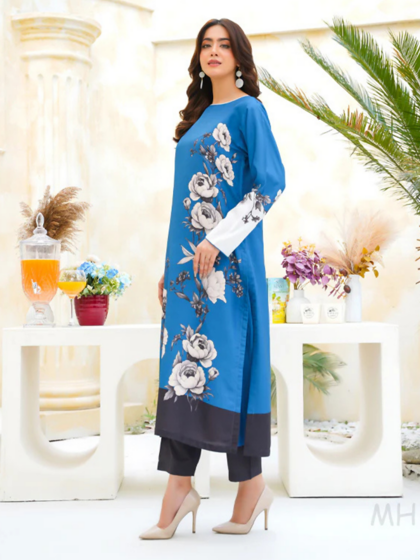 MH Cloth House Poly Lawn Printed Stitched 2-Piece Suit-Neelofar