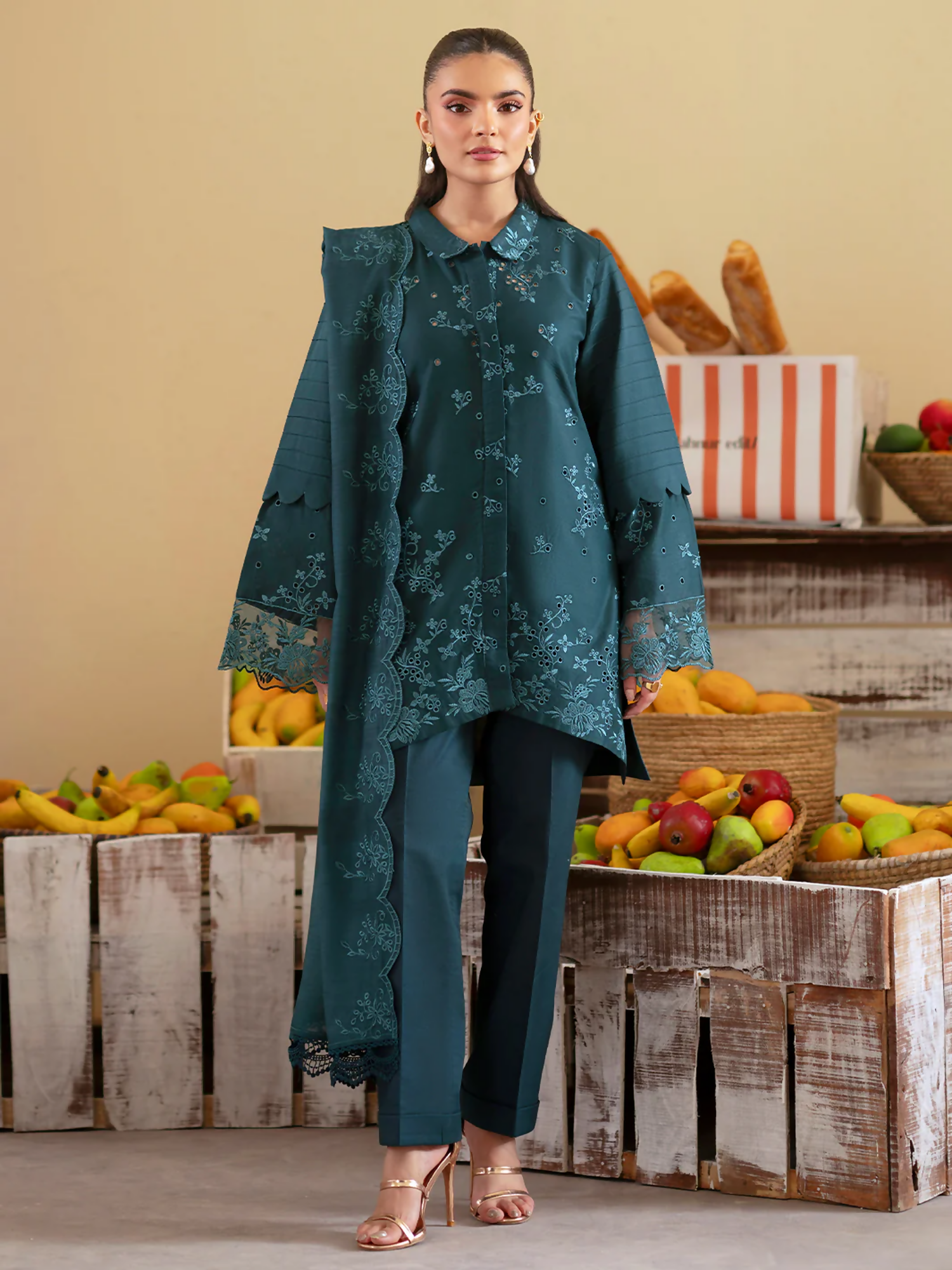 Mahnur Ember Lawn Embroidered Stitched 3-Piece Suit-EM-014