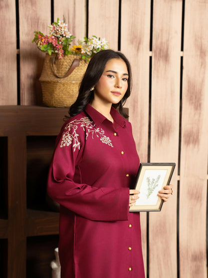 Panache Apparel Winter Core Linen Embroidered Co-Ord Set-Shine