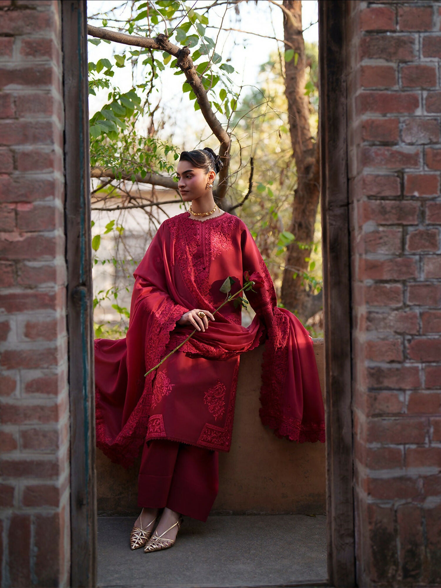 Mahnur Fiona Lawn'26 Embroidered Unstitched 3-Piece Suit-F-07