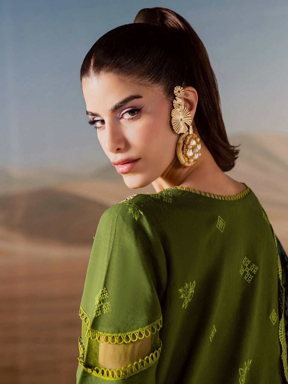 Mahnur Amelia Kotrai Embroidered Unstitched 3-Piece Suit-CK-012