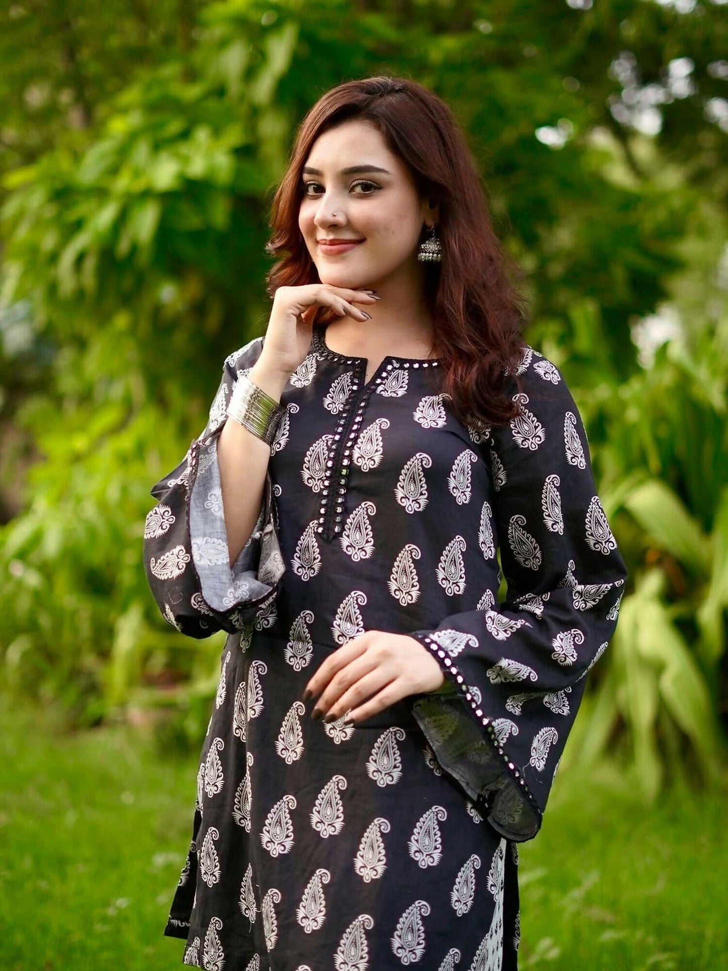 Tehzeeb Libas Linen Printed Stitched 2-Piece Suit-MEHRU
