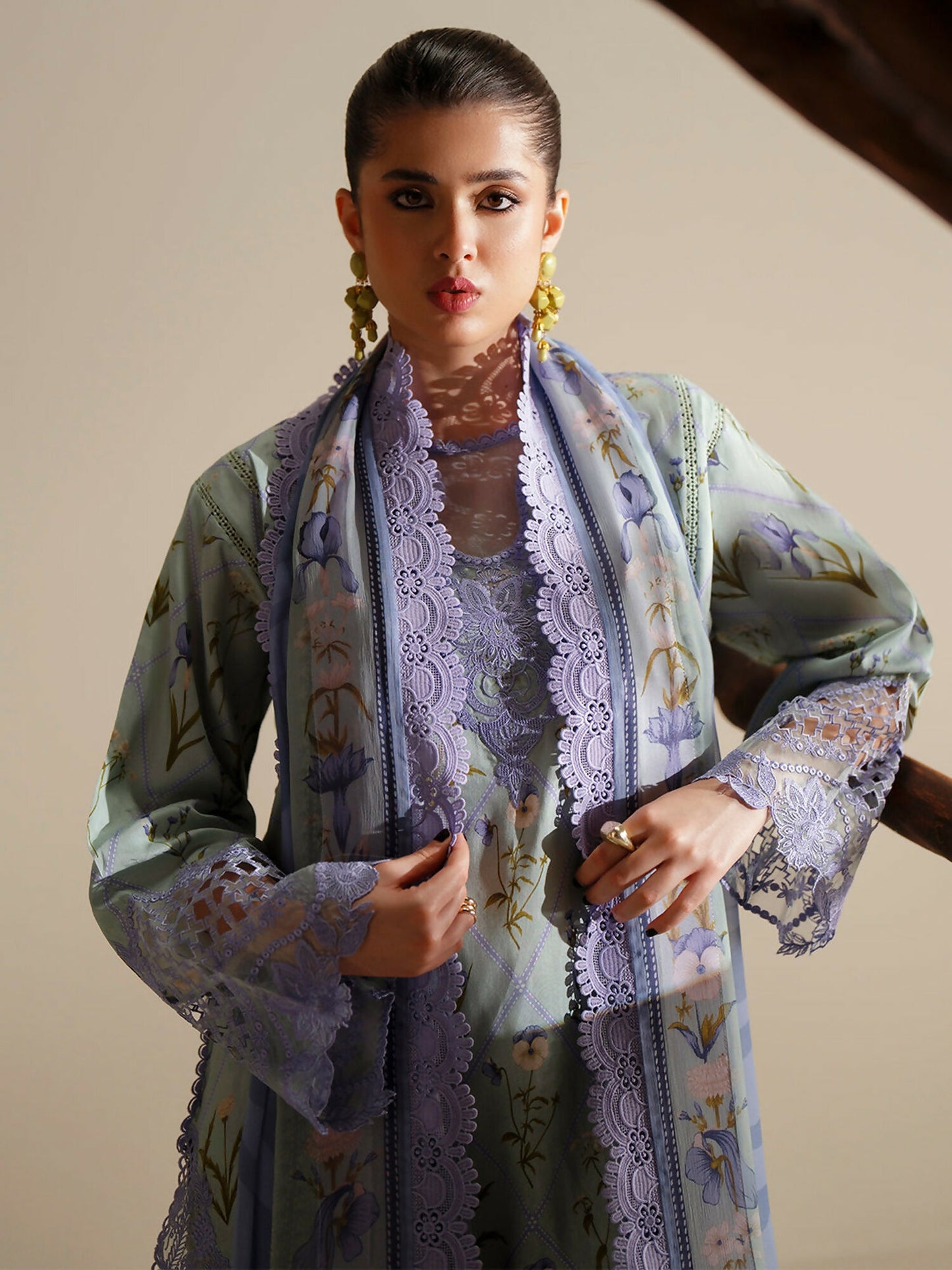Binilyas Eres Bonita Viscose Embroidered Stitched 3-Piece Suit-1103-A