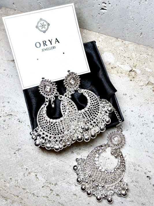 Orya Jewellery Maang Tikka and Earrings Set