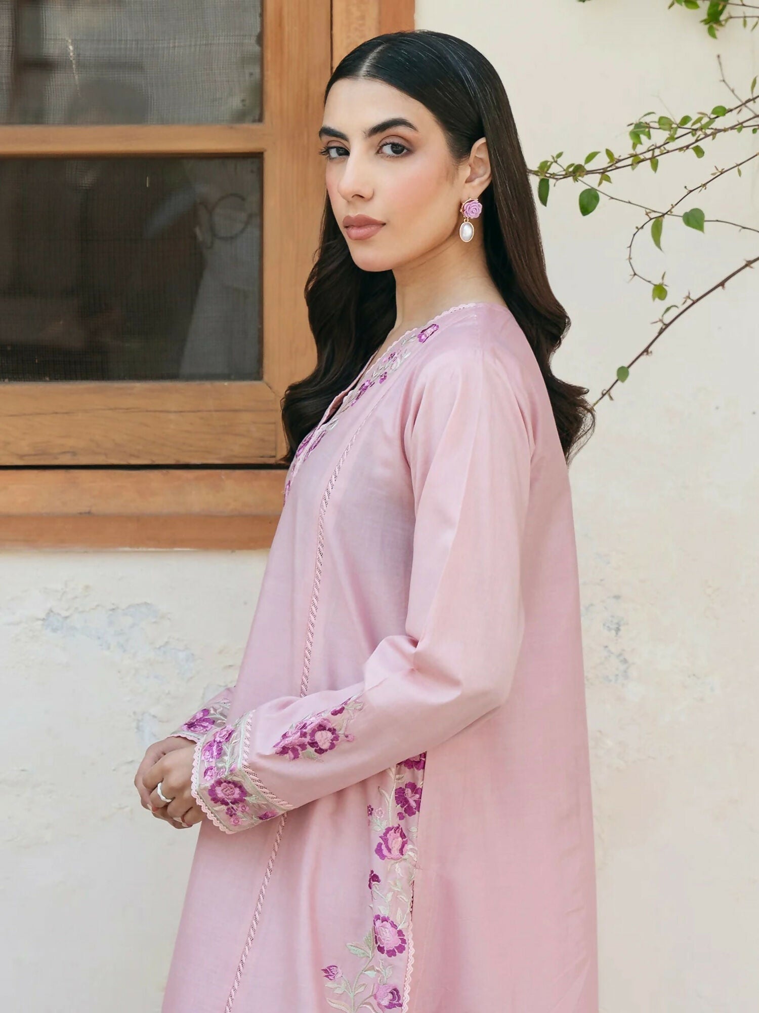 Mannat Clothing Lawn Embroidered Stitched Suit-Ballet