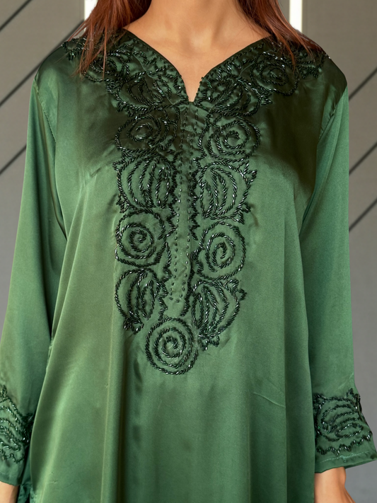 Green Savarna Silk Embroidered Stitched 3-Piece Suit