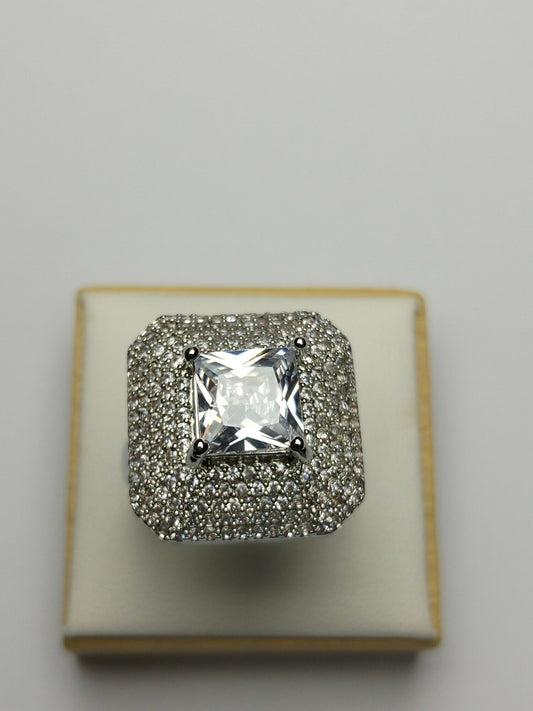 H&A Jewellery One Carat Adjustable Ring