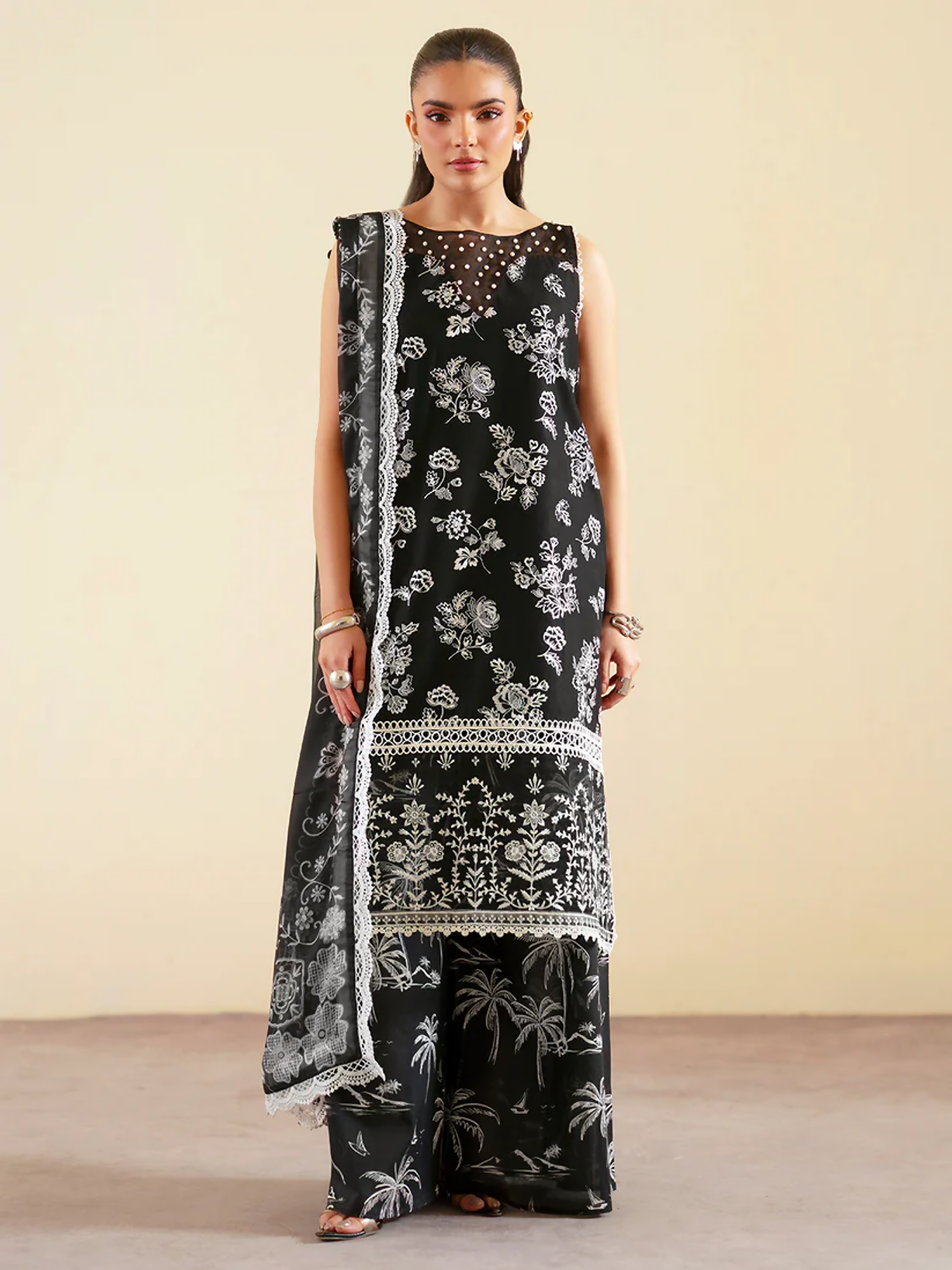 Mahnur Ember Lawn Embroidered Stitched 3-Piece Suit-EM-003