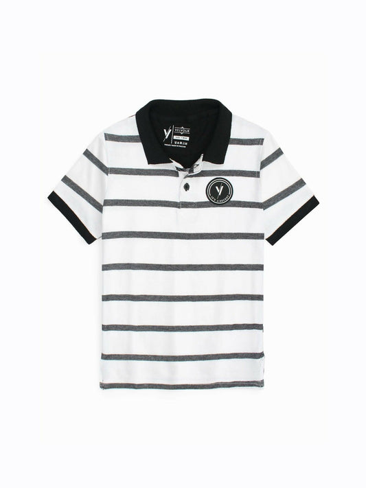 Simple boys’ summer polo shirt with half sleeves, breathable piqué fabric, contrast tipping on the collar, and subtle embroidered branding – perfect for daily comfort.
