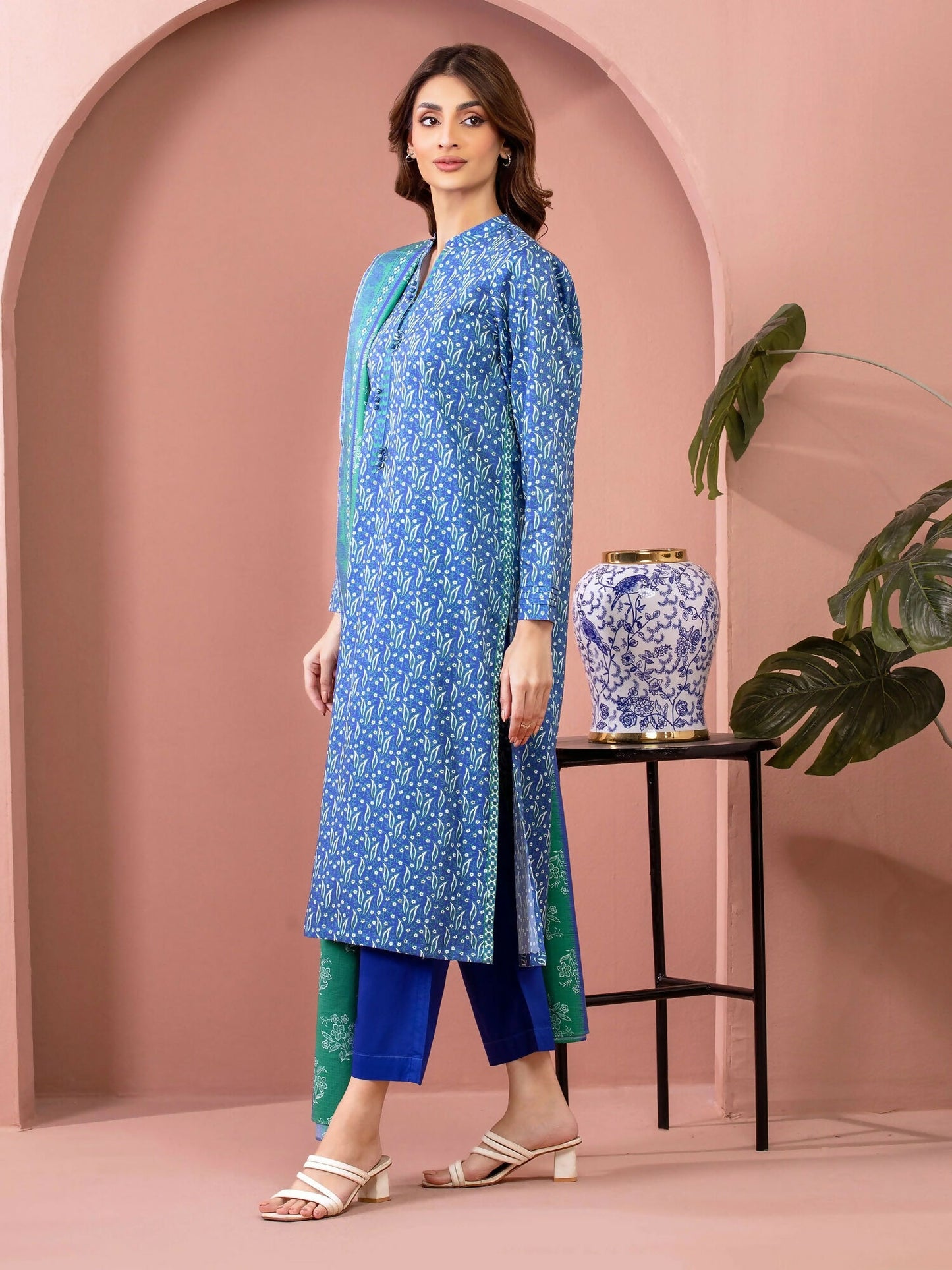 Edenrobe Allure Summer Lawn Printed Unstitched 3-Piece Suit-EWU5A1-35235