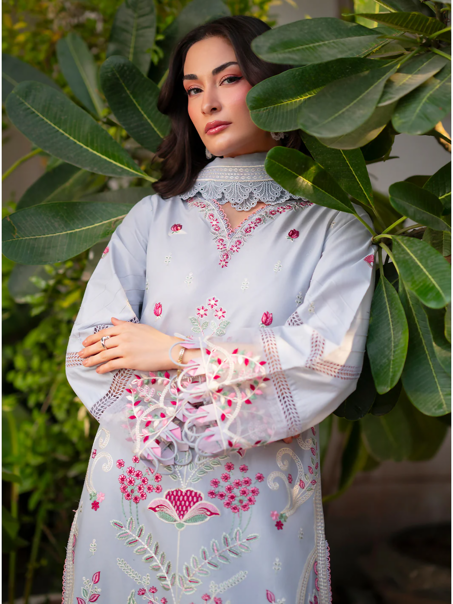 Mahnur Ember Lawn Embroidered Unstitched 3-Piece Suit-EM-008