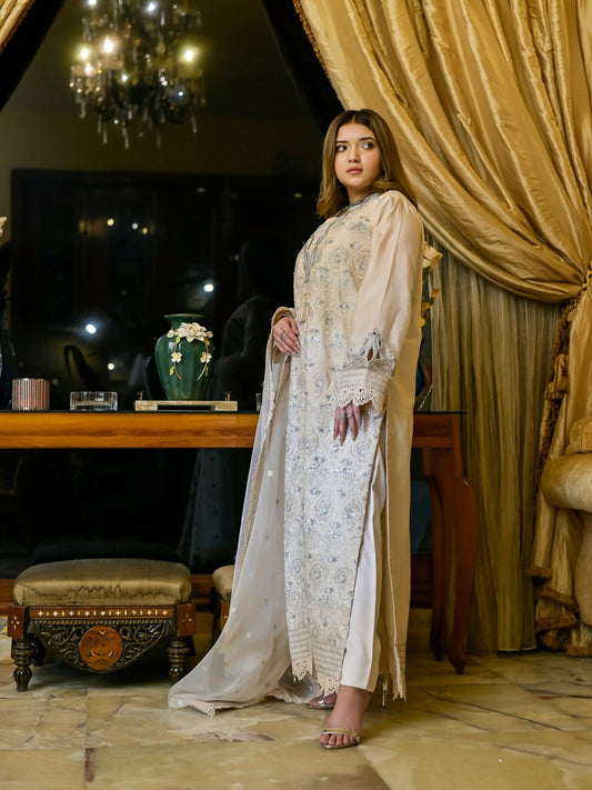 Farooq Hameed Studio Wedding Festive'25 Glass Silk Embroidered Stitched 3-Piece Suit-Noor
