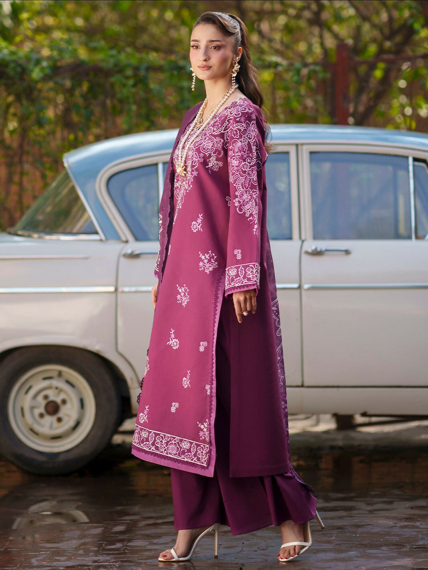 Mahnur Fiona Lawn'26 Embroidered Unstitched 3-Piece Suit-F-10