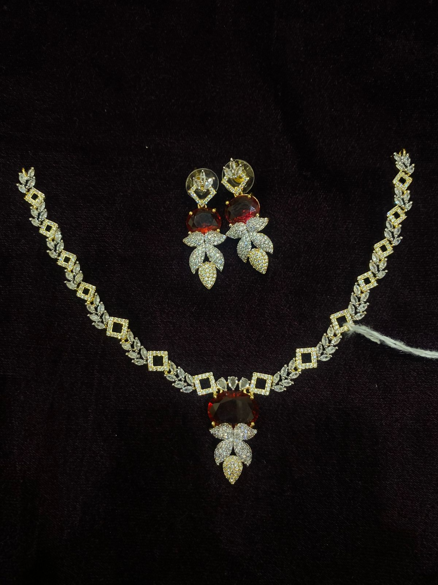 Fashion Hub by Noor Bilal - Ruby Floral Necklace Set