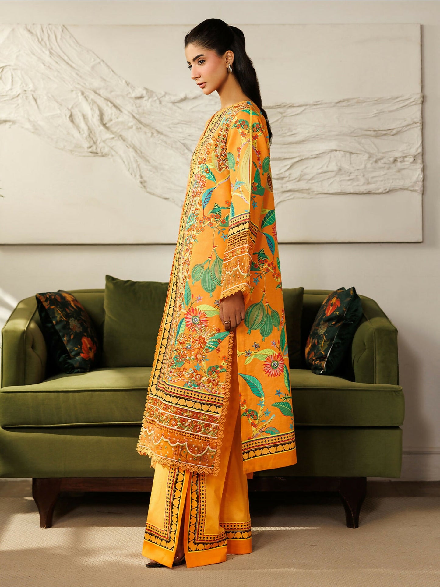Mahnur Leila Lawn'26 Embroidered Unstitched 3-Piece Suit-L-13