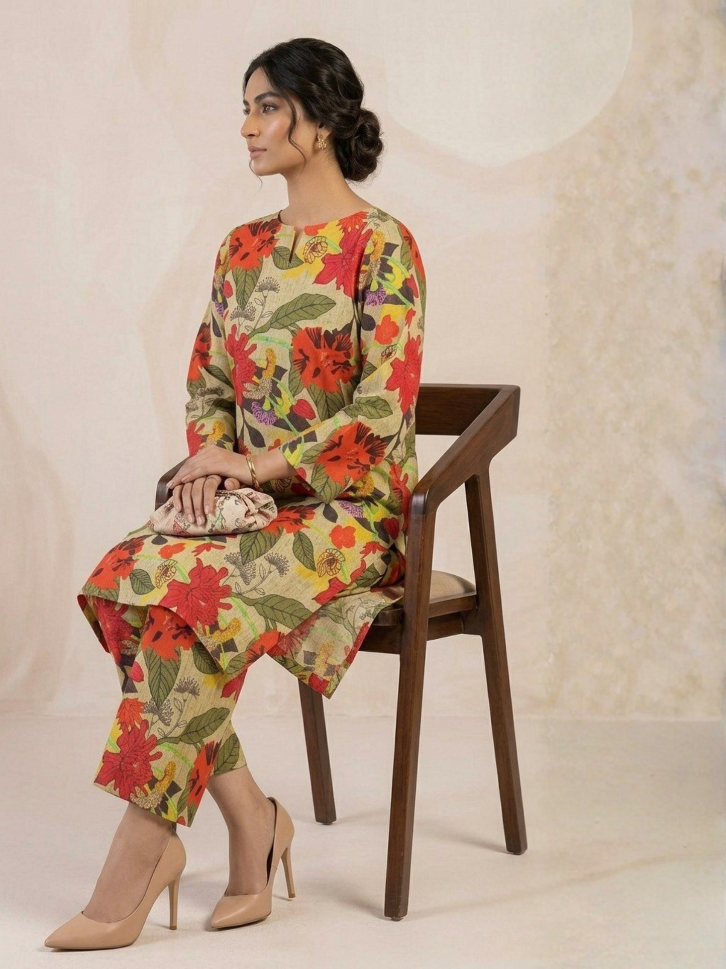 Multi Bin Shaukat Lawn Printed Unstitched 2-Piece Suit
