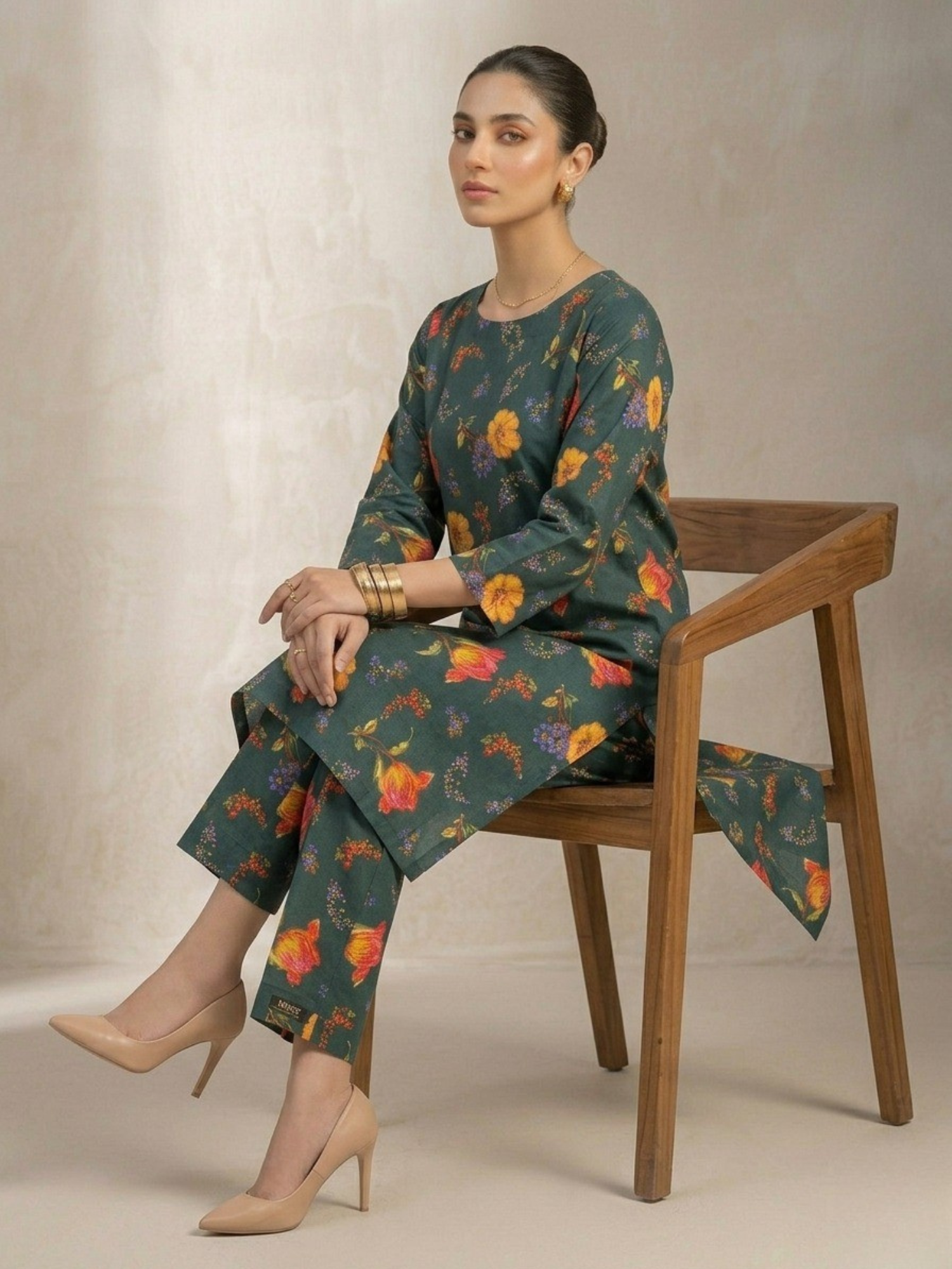 Green Bin Shaukat Lawn Printed Unstitched 2-Piece Suit