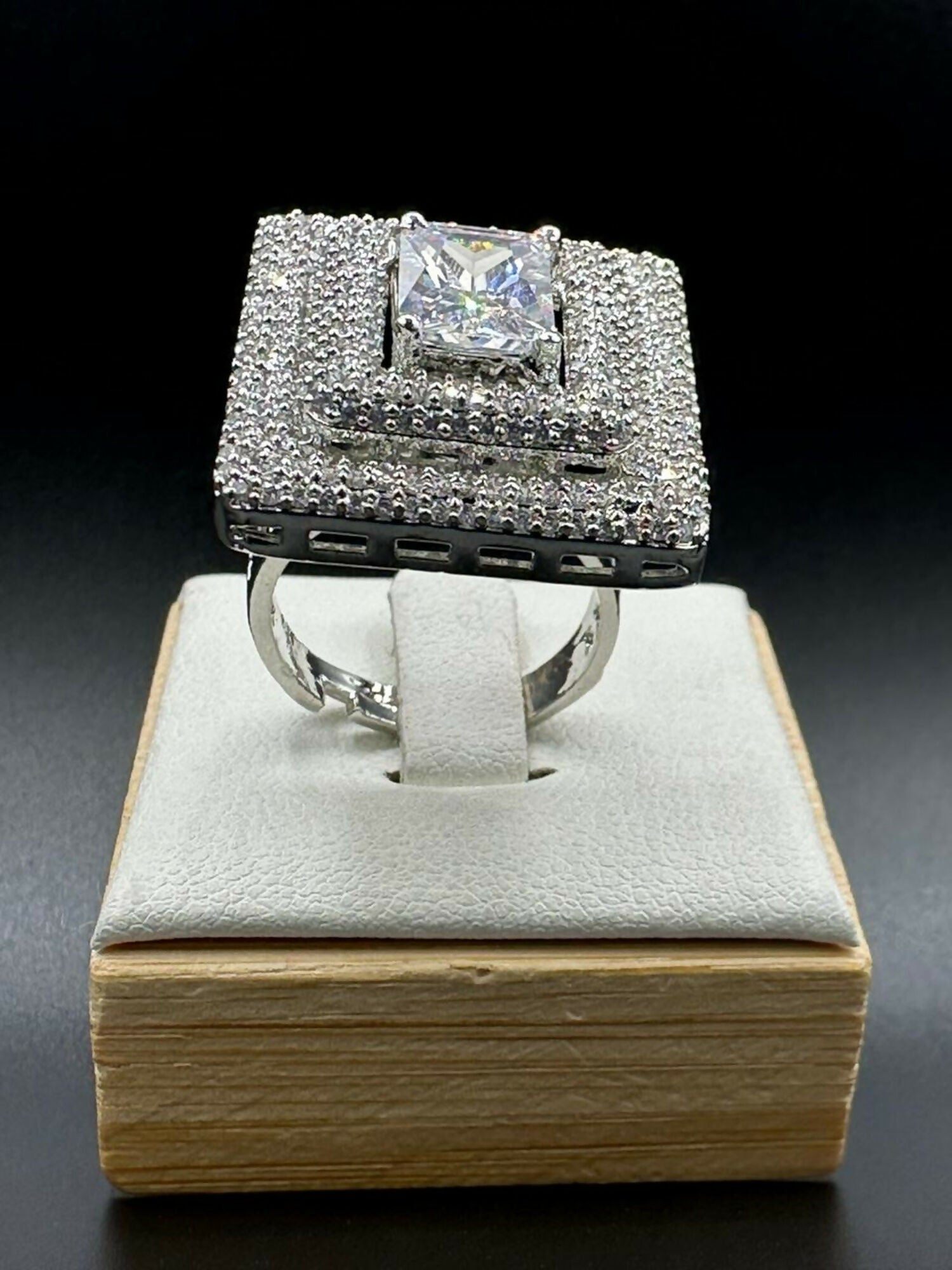 H&A Jewellery Adjustable Ring
