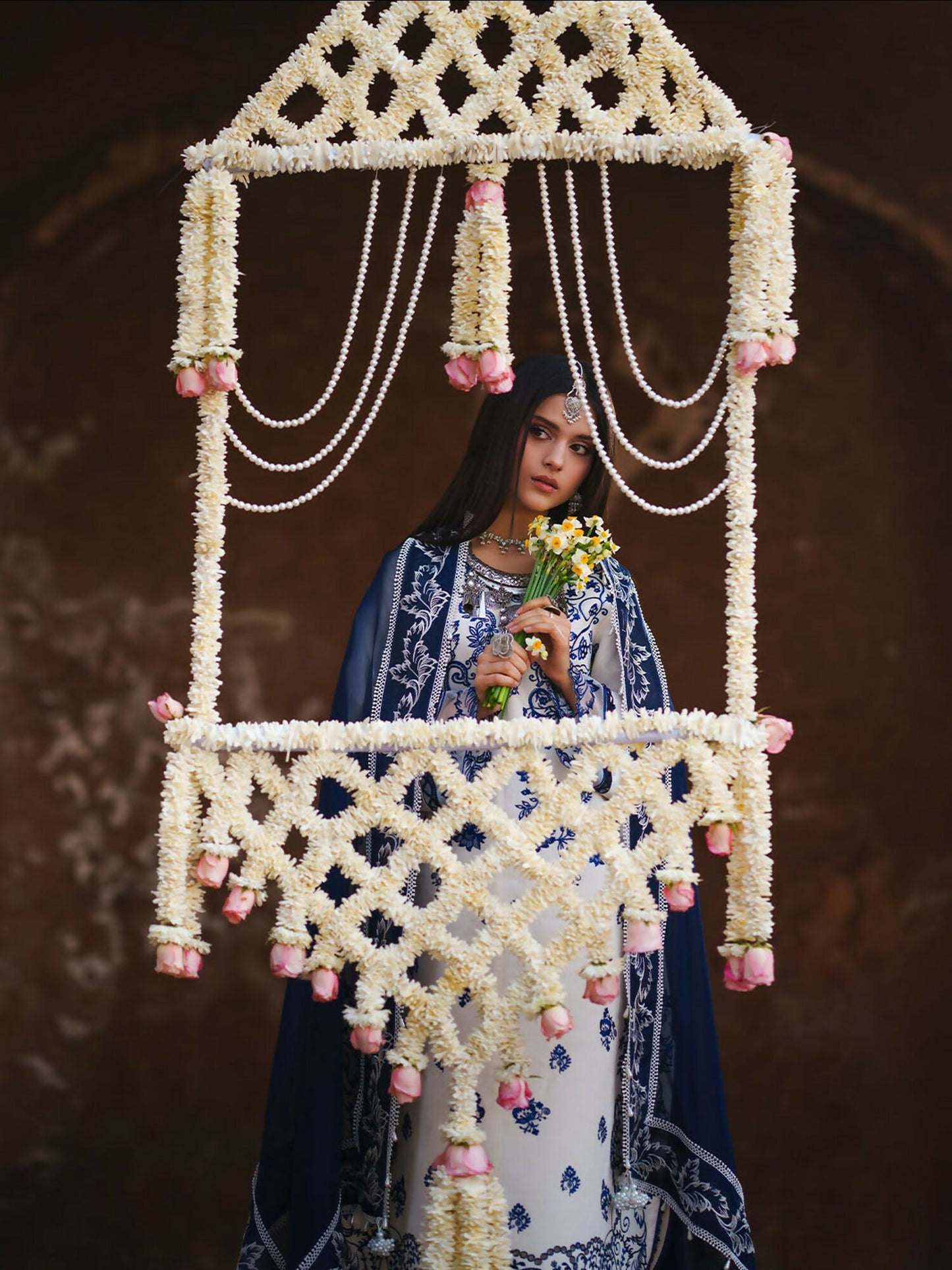 Mahnur Gul Luxury Lawn'26 Embroidered Stitched 3-Piece Suit-G-008