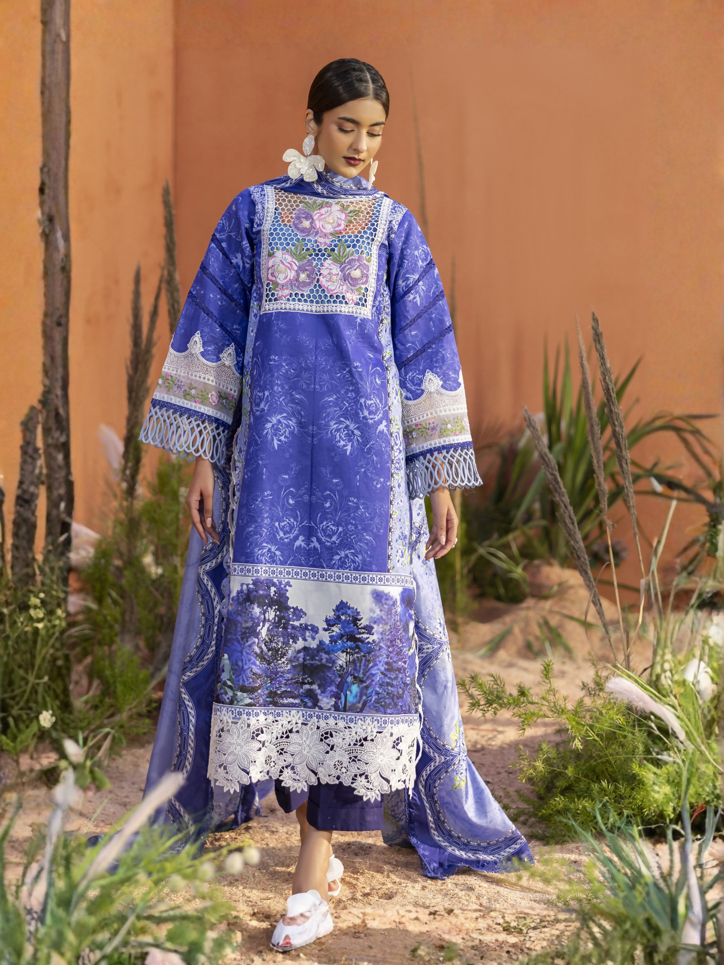 Parishay Ivy Bloom'26 Lawn Embroidered Unstitched 3-Piece Suit-IB-08