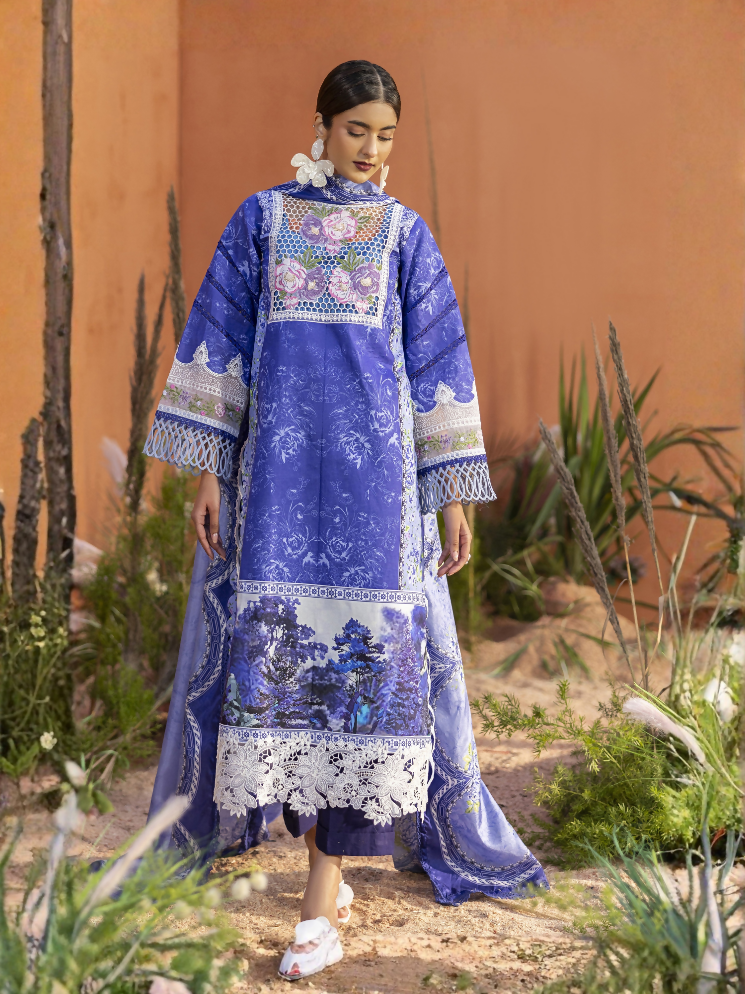 Parishay Ivy Bloom'26 Lawn Embroidered Unstitched 3-Piece Suit-IB-08