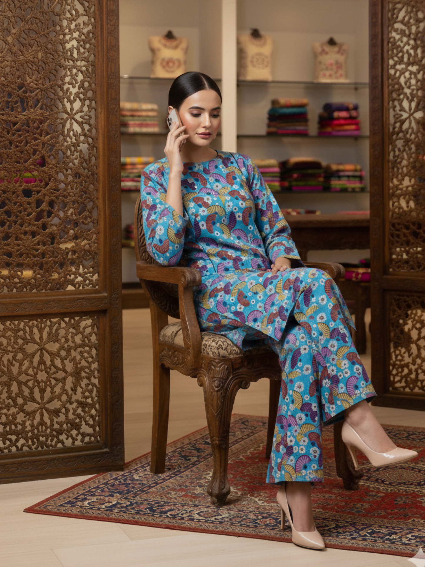 Bin Shaukat Cotton Cambric Printed Unstitched 2-Piece Suit