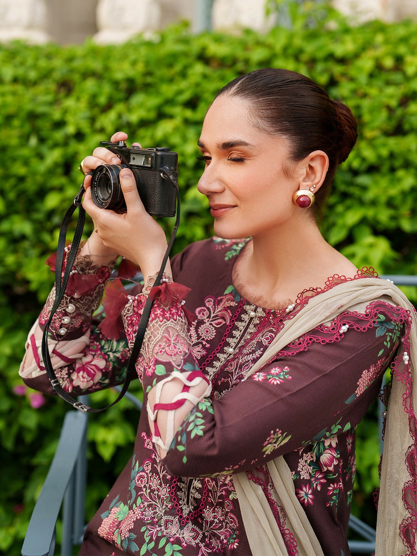 Parishay Ivy Bloom Viscose Embroidered Stitched 3-Piece Suit-IW-06