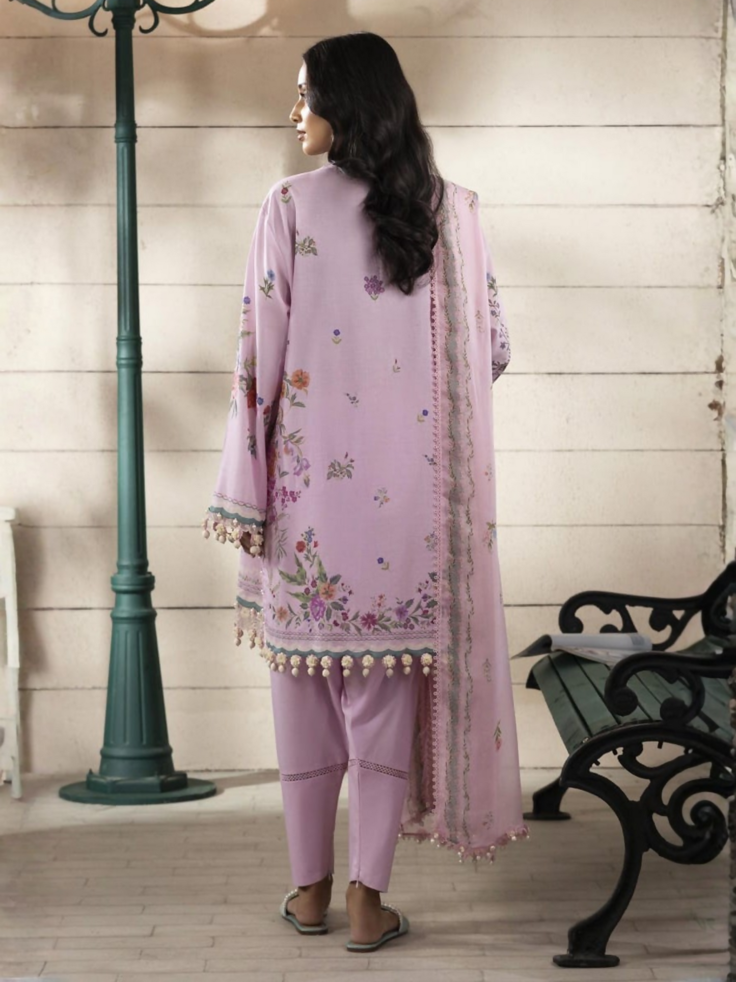 Sana Safinaz Lawn Embroidered Unstitched 3-Piece Suit-M251-028B-3CI