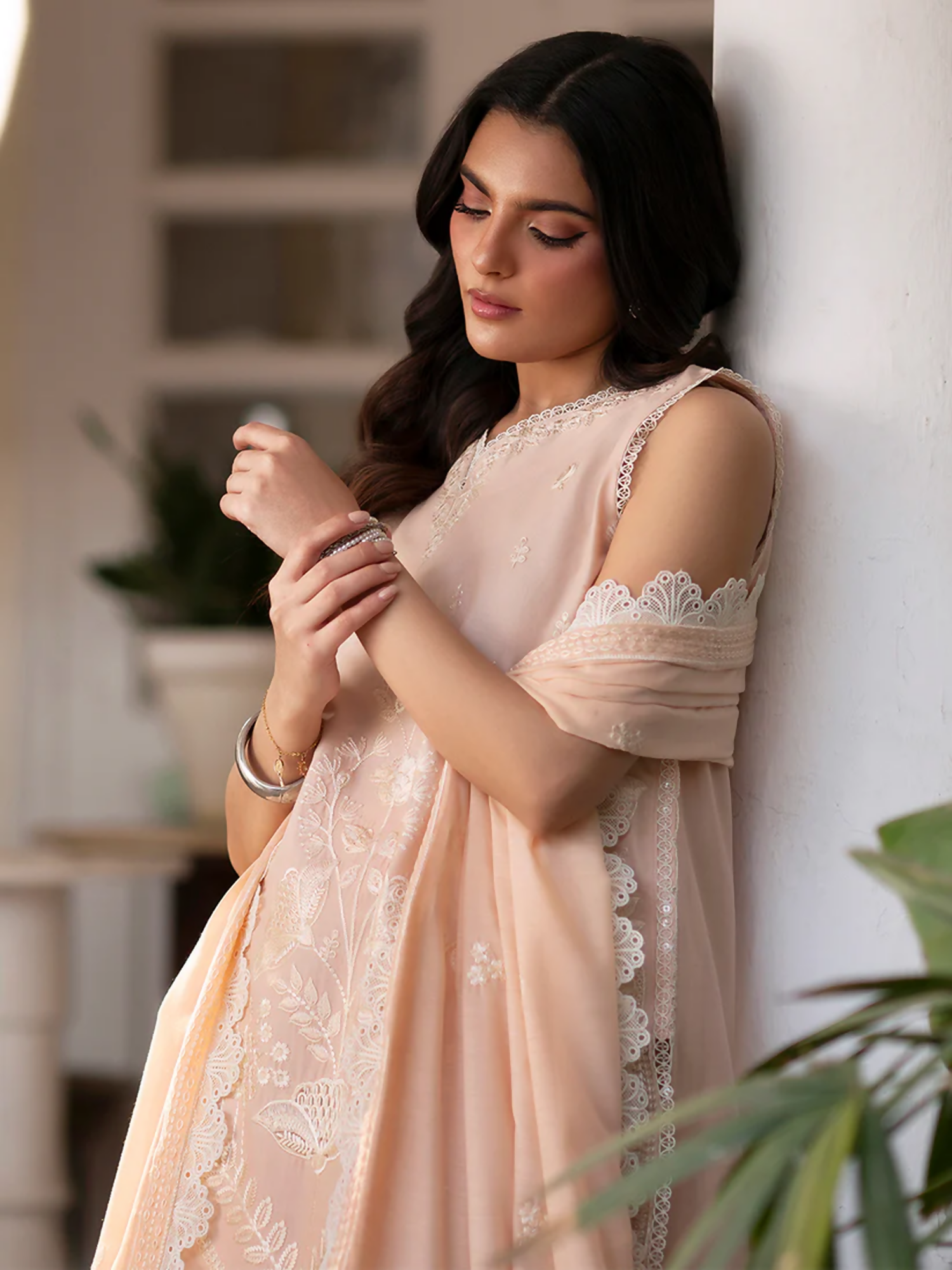 Mahnur Ember Lawn Embroidered Unstitched 3-Piece Suit-EM-002