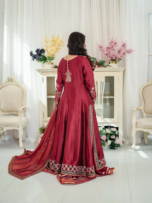 Farooq Hameed Studio Wedding Festive'25 Pure Glass Silk Embroidered Stitched 3-Piece Suit-Zelea