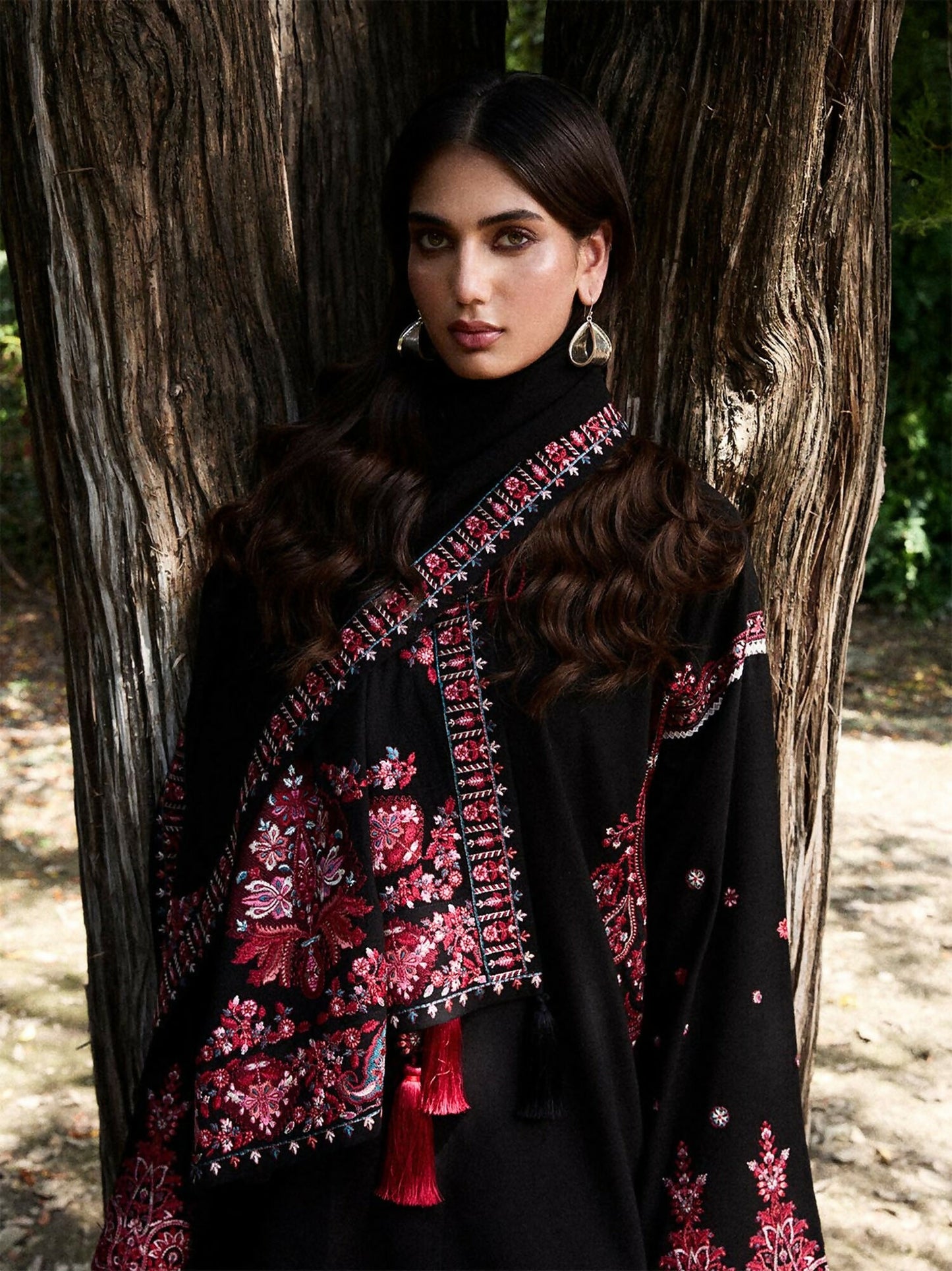 Jugnu By Hussain Rehar AW 25 - Edit I Karandi Embroidered Scarf-Banhi