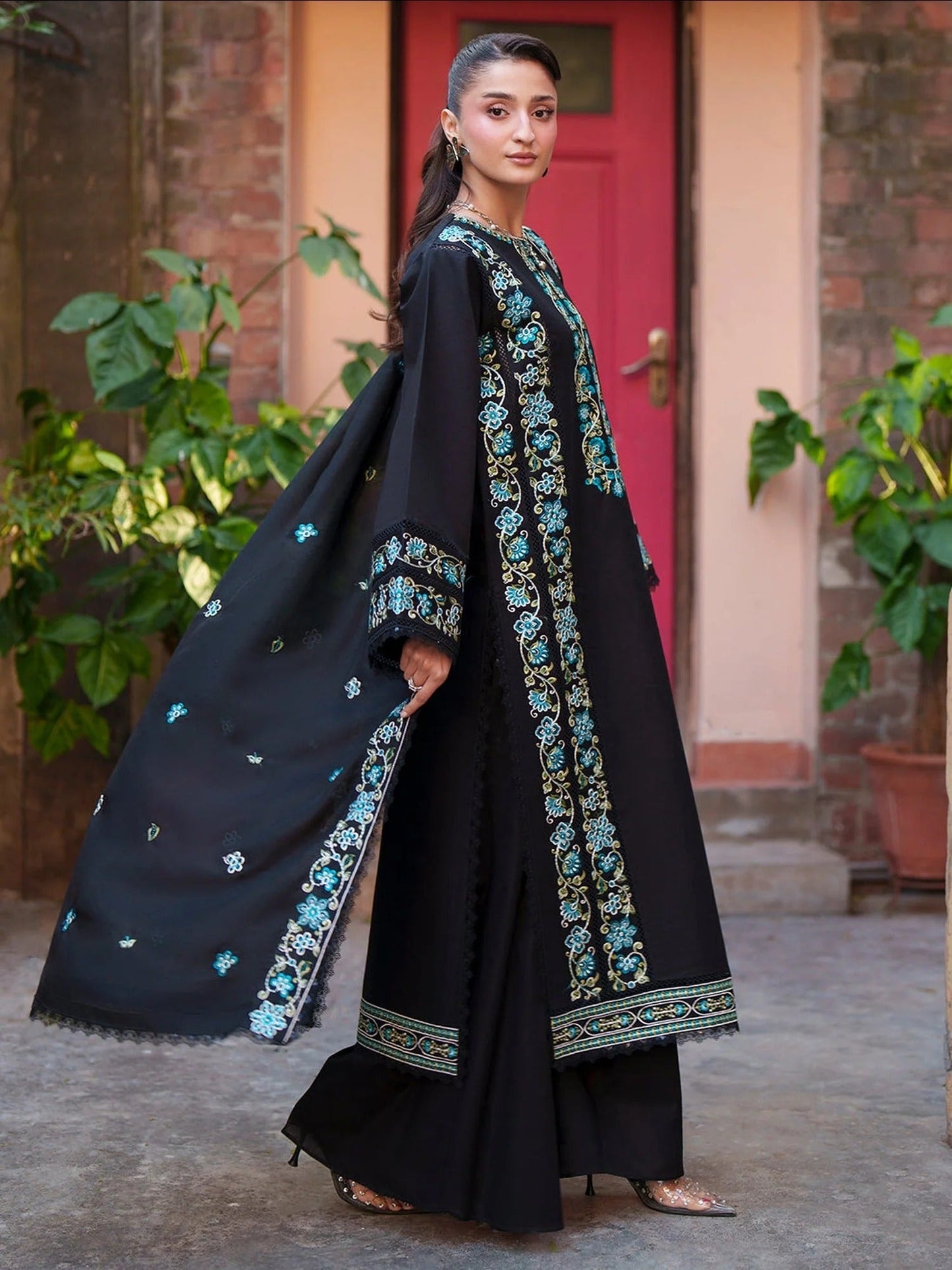 Mahnur Fiona Lawn'26 Embroidered Stitched 3-Piece Suit-F-11