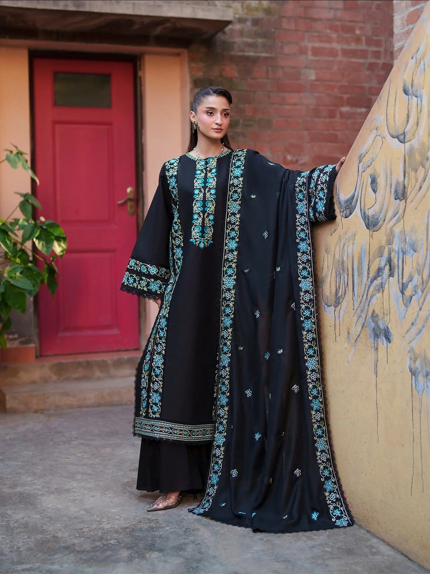 Mahnur Fiona Lawn'26 Embroidered Stitched 3-Piece Suit-F-11