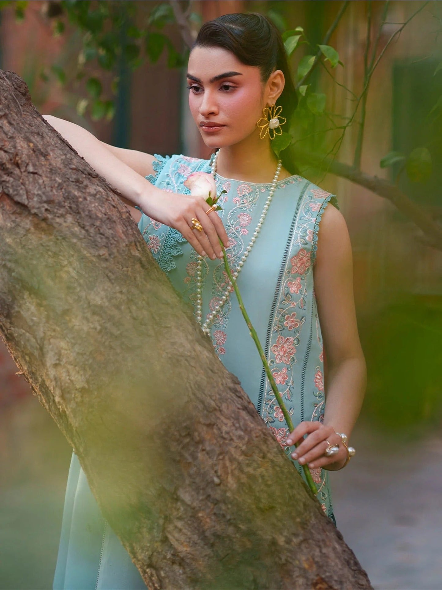 Mahnur Fiona Lawn'26 Embroidered Stitched 3-Piece Suit-F-12
