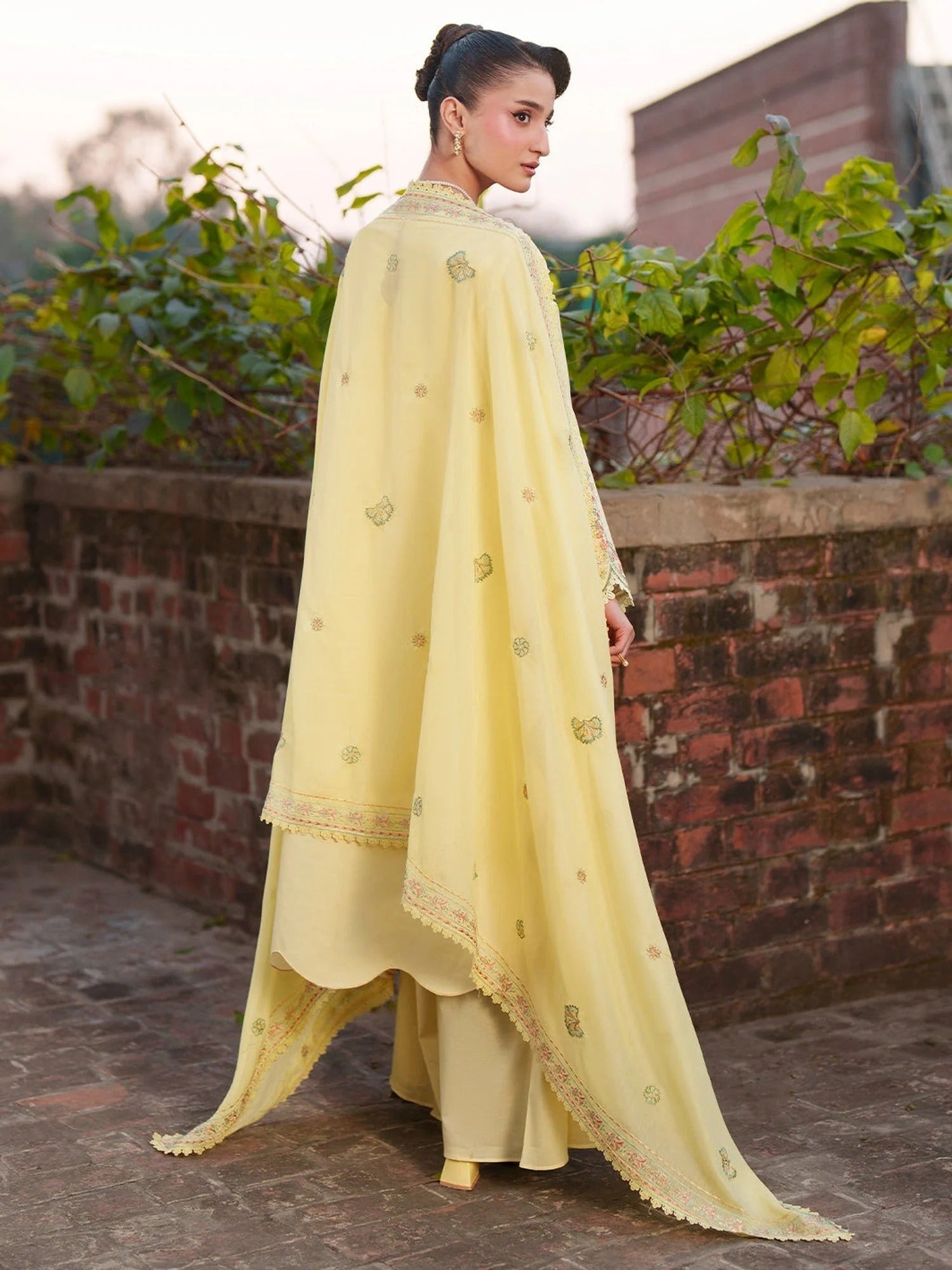 Yellow-Mahnur Fiona Lawn'26 Embroidered Stitched 3-Piece Suit-F-05