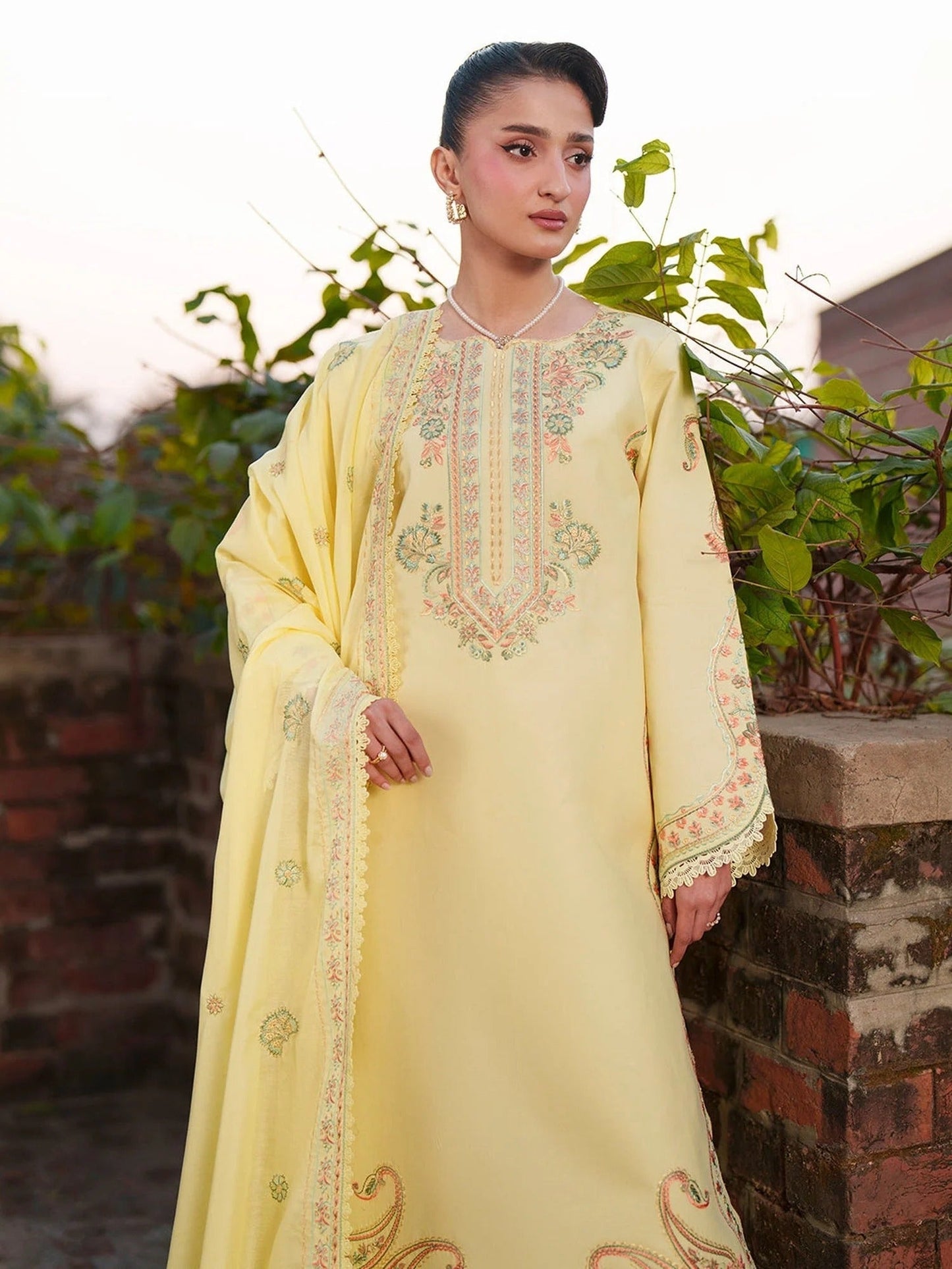 Yellow-Mahnur Fiona Lawn'26 Embroidered Stitched 3-Piece Suit-F-05
